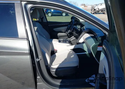 2024 Hyundai Tucson Hybrid Sel Convenience from USA, damaged, VIN KM8JCCD18RU138175